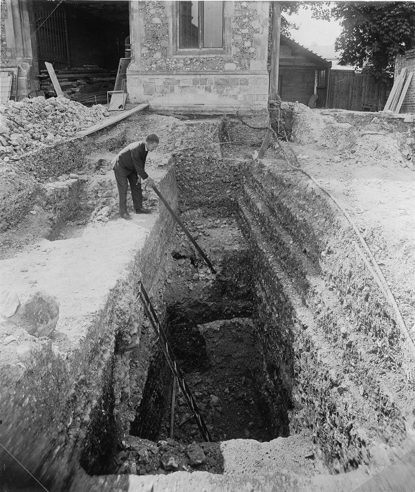 Remains of Winchester Castle and Sydne Ward-Evans, 1930